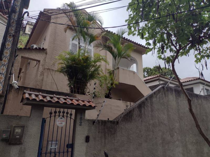 Casa, 100m², à venda em Niterói, Pe Pequeno