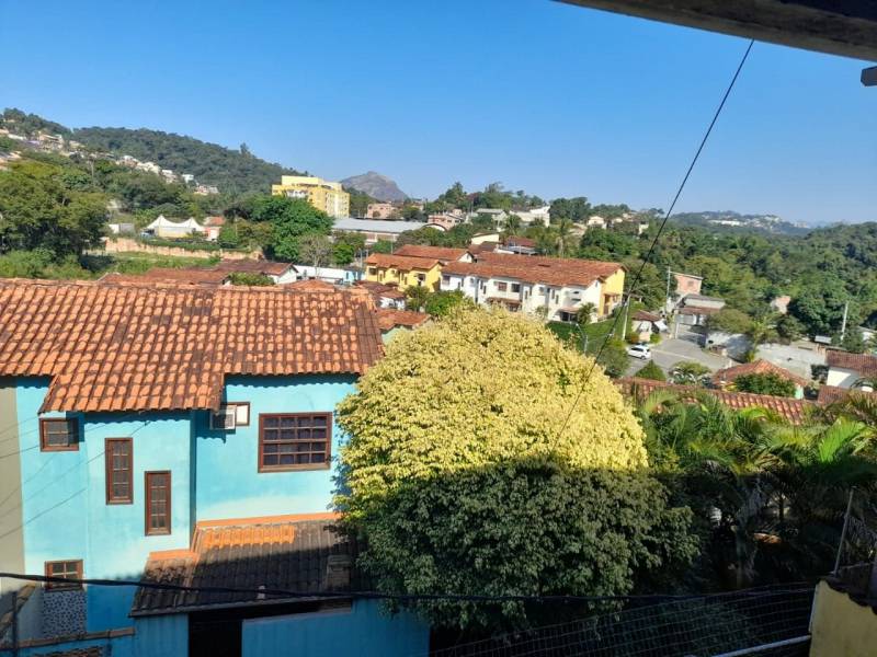 Casa de condomínio com 2 quartos, 70m², à venda em Niterói, Sapê